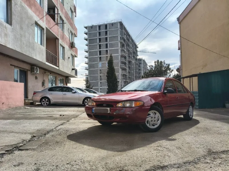 Ford Escort 1