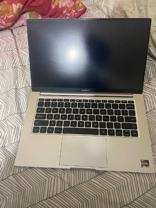 Ноутбук RedmiBook 14 II с AMD Ryzen 5