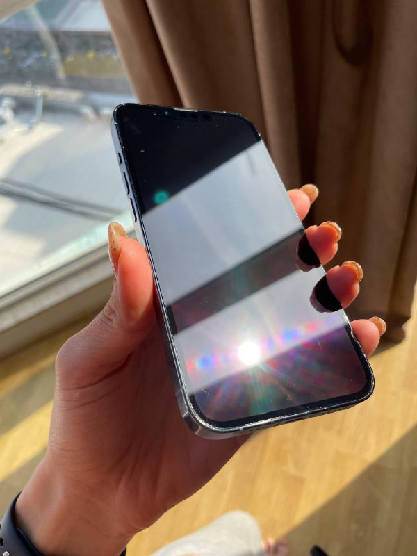 Iphone 13 pro, 256 гб, голубая расцветка, чехлы 5