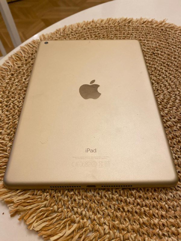 iPad 5 поколения 32Гб WiFi A1822 2