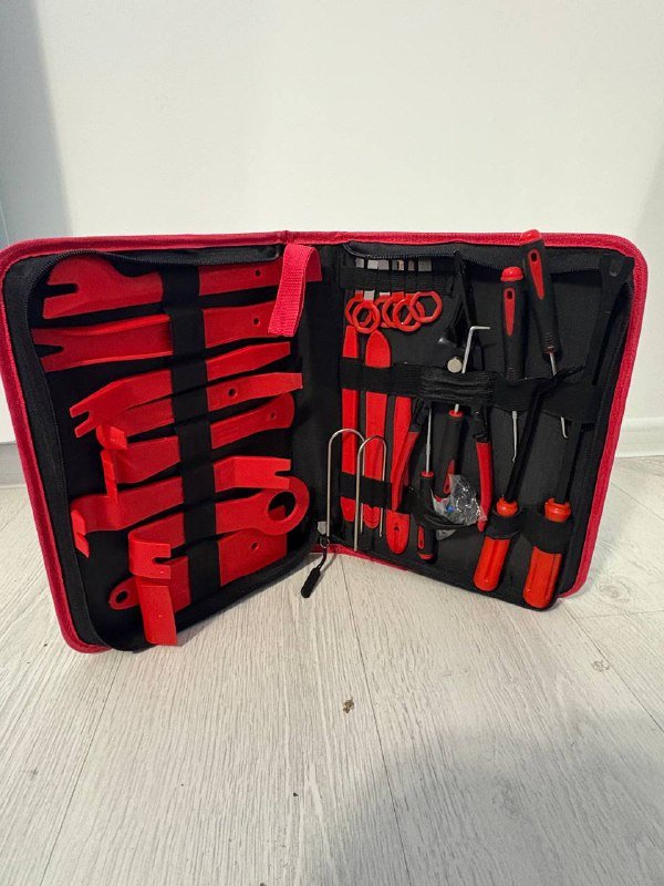 Пылесос, шуруповерт, фен, лазерная рулетка, миксер, перфоратор, вибро присоска, плиткорез, прожектор, струпцины, полированная машина