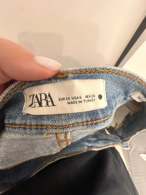Джинсы Zara 38 размера 2