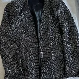 Пиджак в пайетках ZARA 1