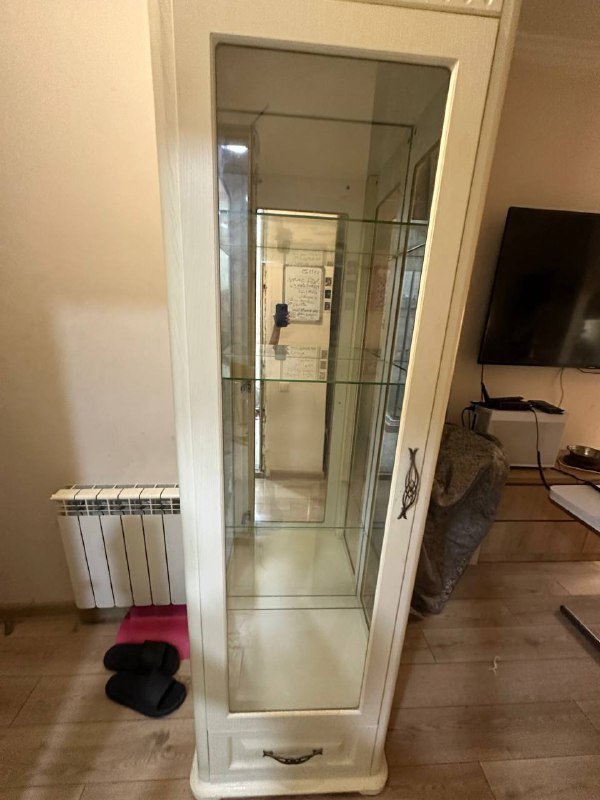 Стеллаж стеклянный 8