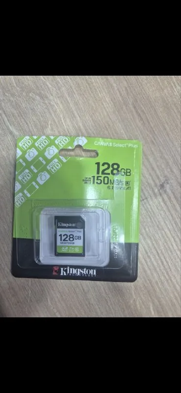 Карта памяти Kingston SDXC 128 ГБ 1