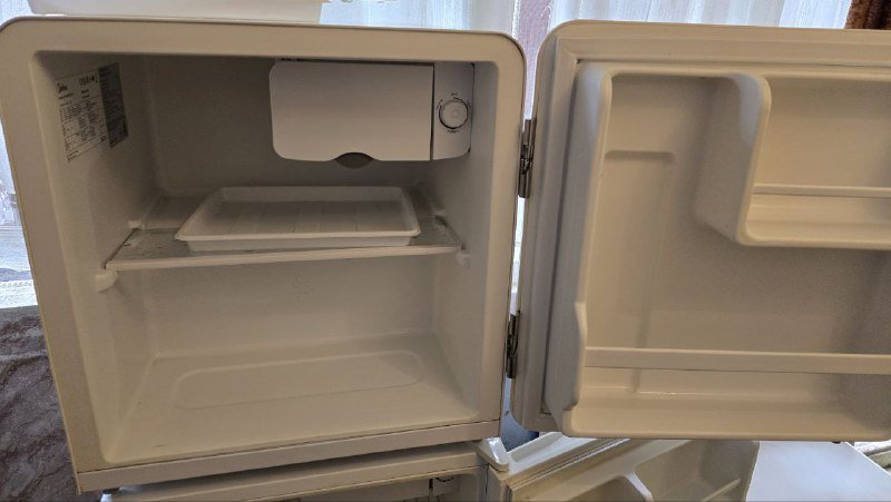 Холодильник Midea для дома и гостиницы 3