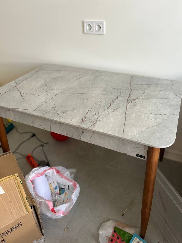 Стол 110 на 70 прочный 2