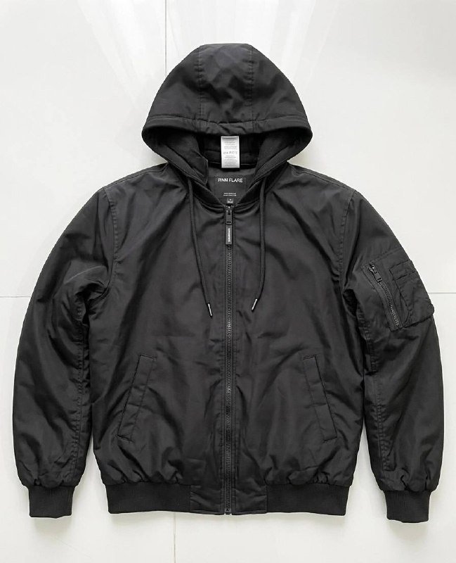 Свитер Bershka, Кожаная куртка ZARA, Бомбер FINN FLARE