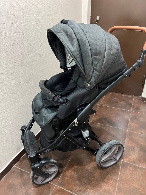 Коляска 3 в 1 с автолюлькой 4