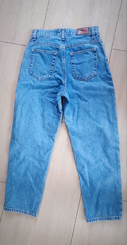 Джинсы в идеальном состоянии 2