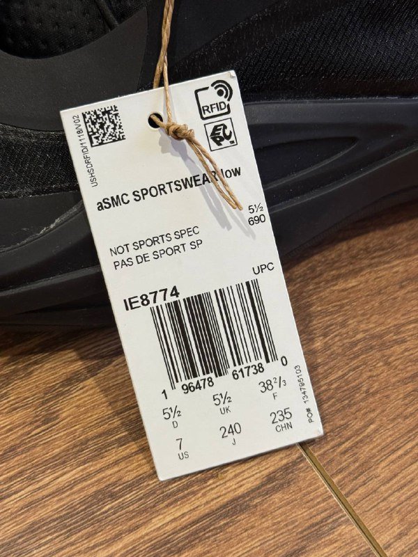 Женские кроссовки Adidas 4