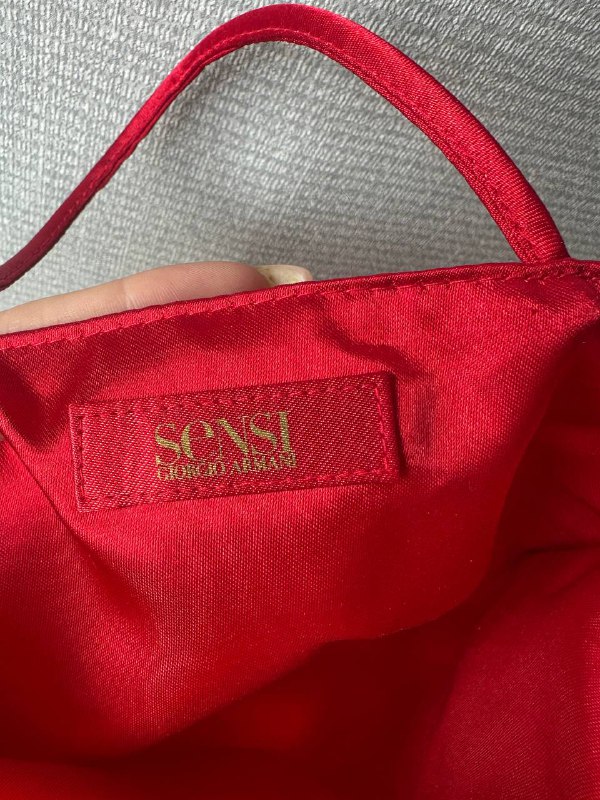 Винтажная шелковая сумка Armani 2
