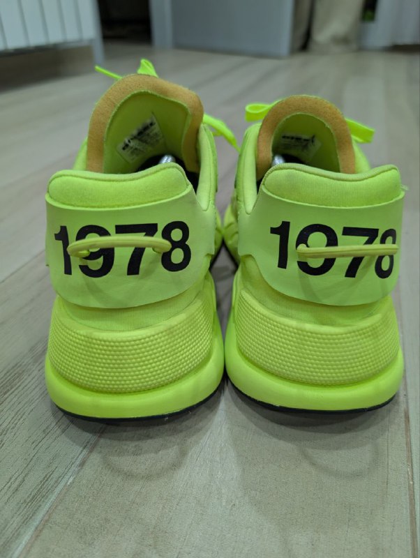 Кроссовки DIESEL размер 10 US 4