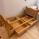 Детская кроватка с ящиками 2