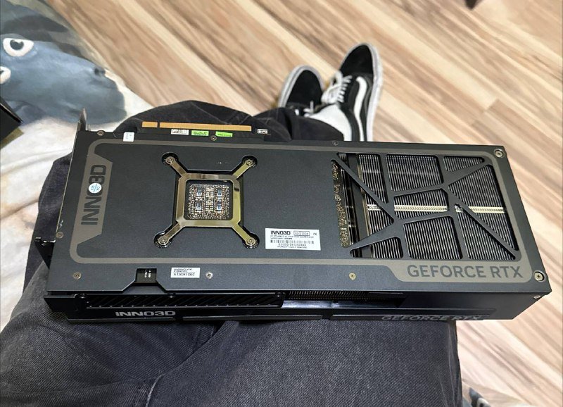 rtx 4090 видеокарта INNO3D 2
