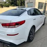 Kia Optima 2019 3