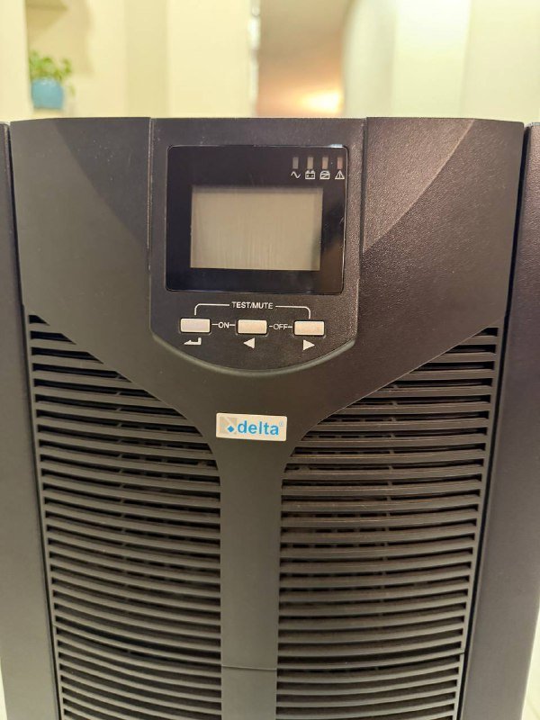 UPS мощностью 6000 Вт с защитой от перегрузки