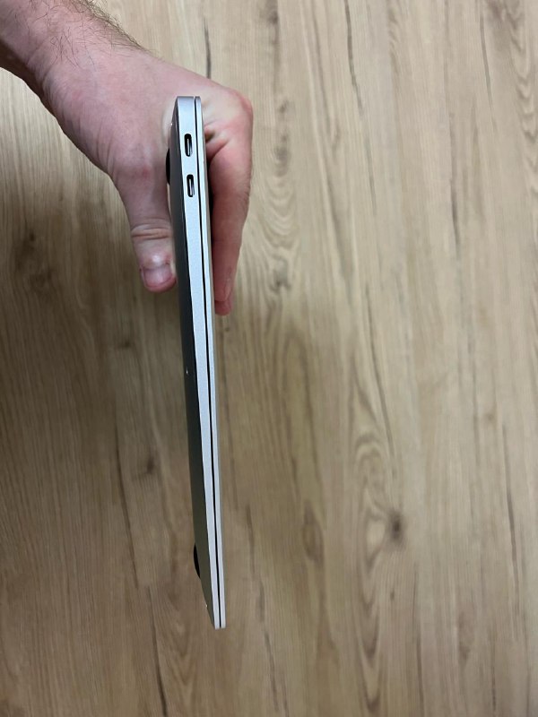 MacBook Air M1 16GB 512GB SSD 3