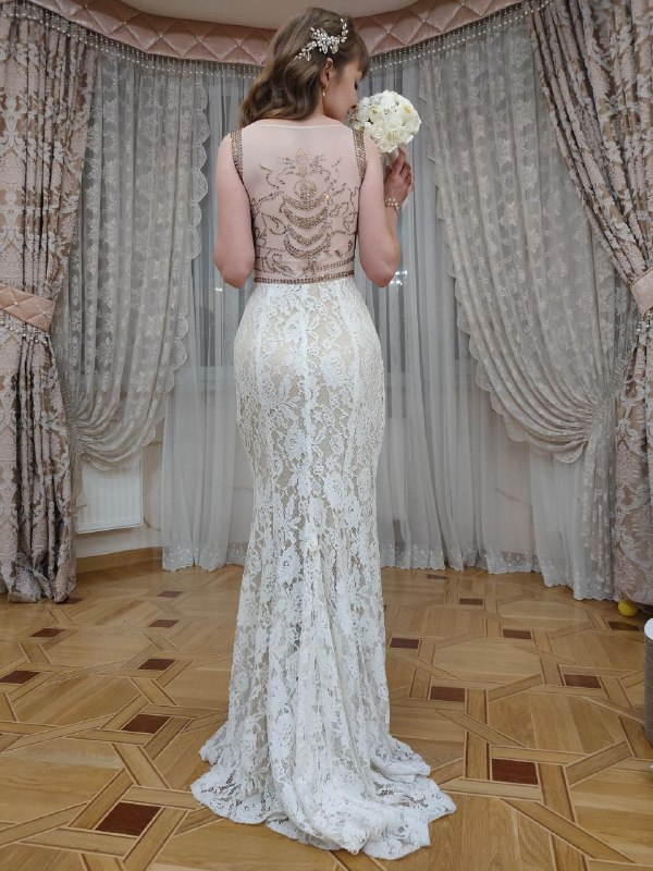 Свадебное платье с камнями, айвори с кружевом 2