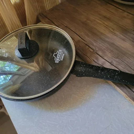 Сковородка, крышка, кастрюля, подставка, форма, весы