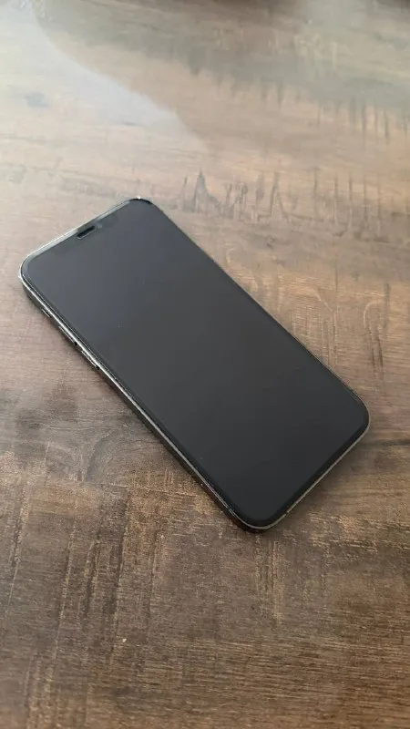 iPhone 12 64GB 1