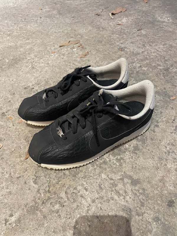 Кроссовки Nike Cortez размер 39