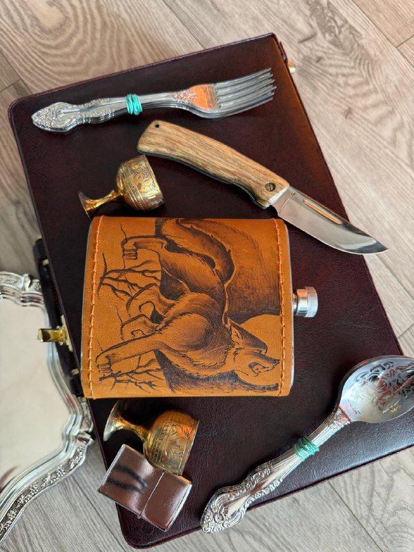 Подарочный набор для пикника с ножами 5