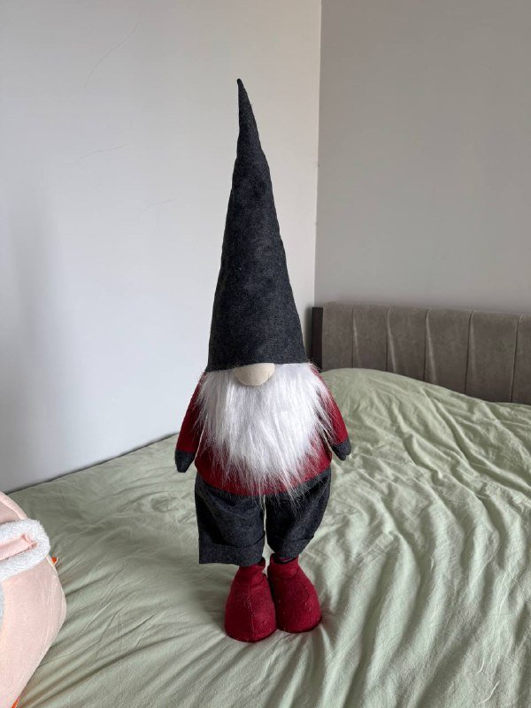 Кофемашина Nespresso, приставка Dendy, мышь Xiaomi, лазер, гном, набор посуды 7