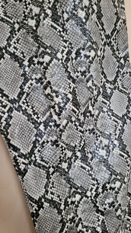 Брюки Zara змеиный принт экокожа размер М 28 3