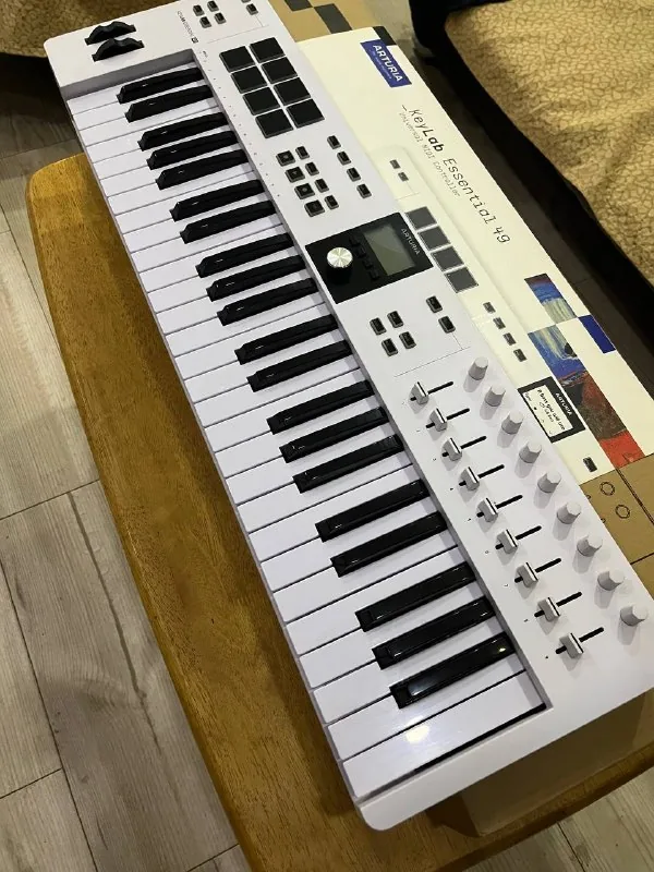 Arturia KeyLab Essential mk3 49 1