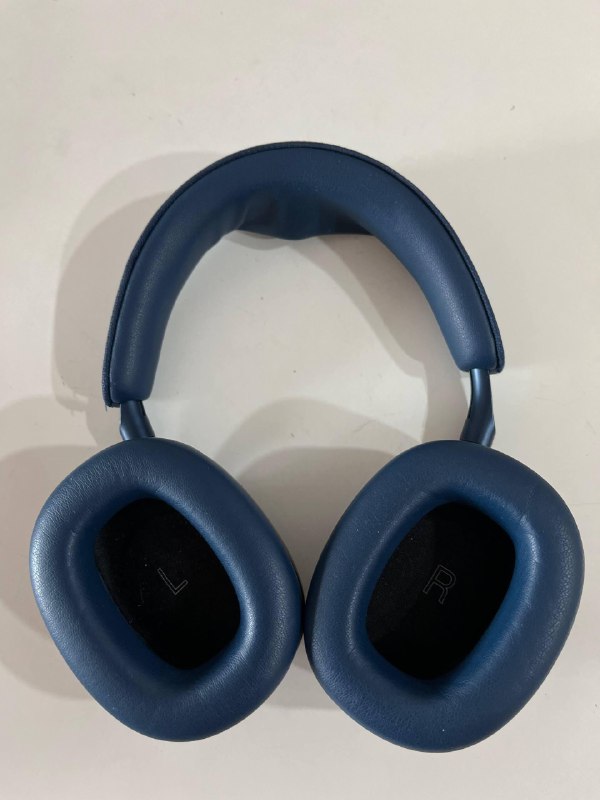 Bowers&Wilkins Px7 S2 беспроводные наушники с чехлом 5