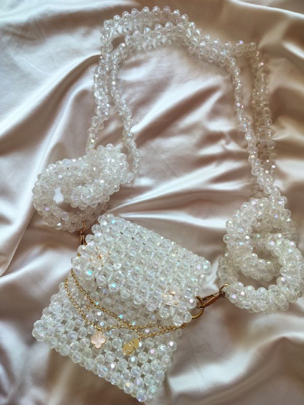 Детский плед, серый плед, стол поднос, салфетки, ваза, сумочка, подставка, салфетница, аппарат для снятия гель-лака, насос, скатерть 4