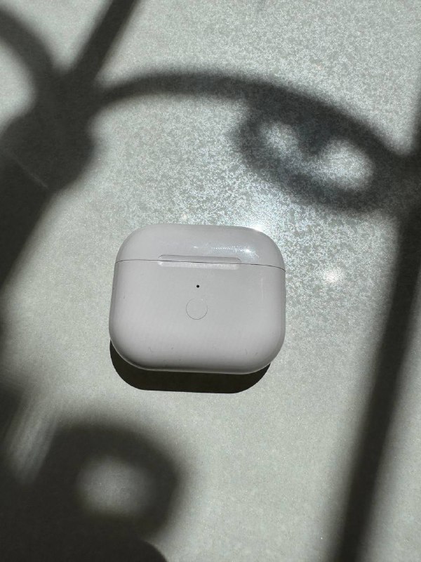 Кейс для AirPods 3 с беспроводной зарядкой MagSafe 3