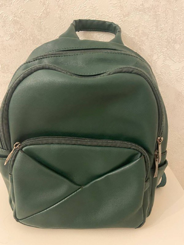 Зеленый рюкзак, черный кожаный рюкзак