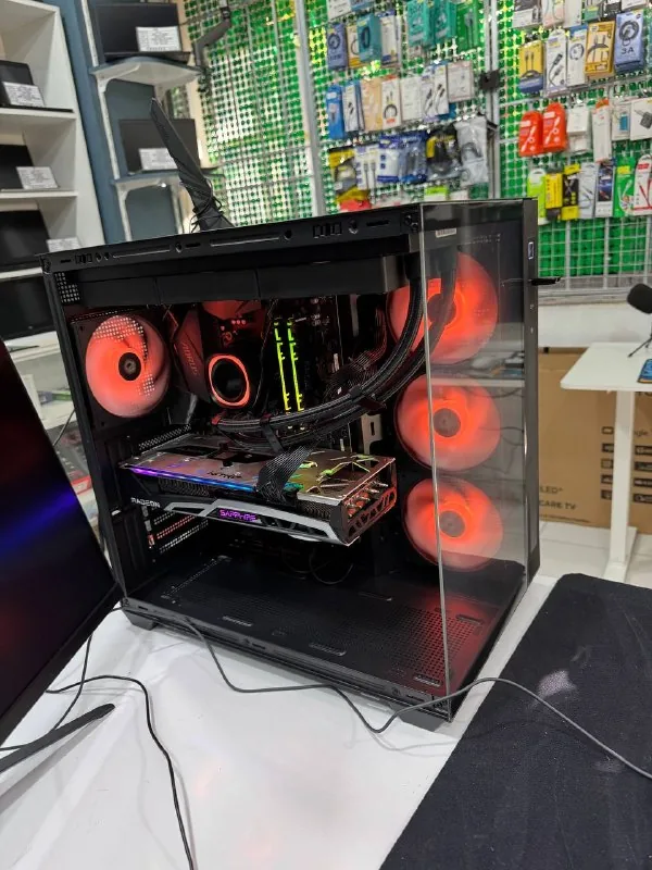 Игровой ПК Gigabyte AORUS Ryzen 7 5700X RX 6800 1