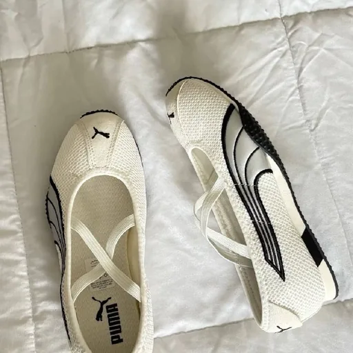 Кроссовки PUMA, размер 39