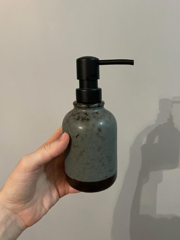 Рамка для фото, The Little Guide to Britney Spears, Портативный локер, Цветные карандаши, Диспенсер для мыла 6