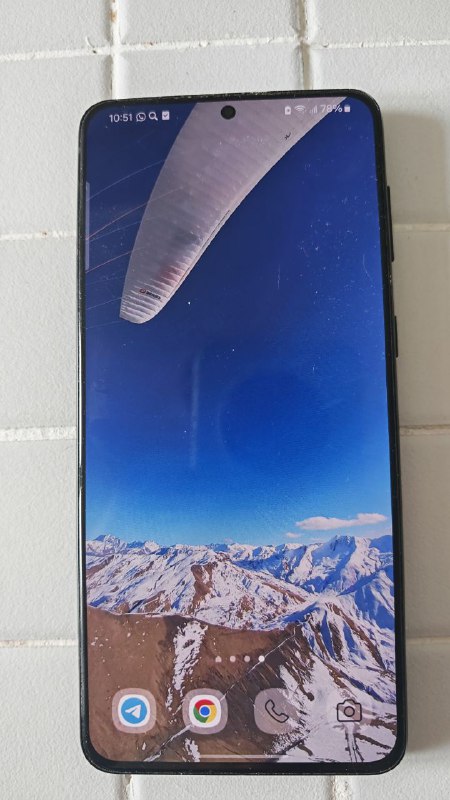 Samsung s21+ с чехлом magsafe 3