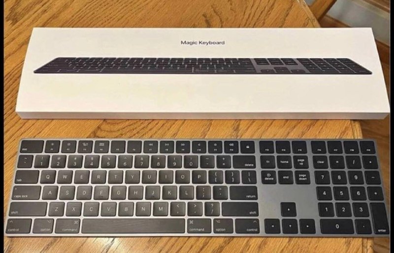 Magic Keyboard Apple