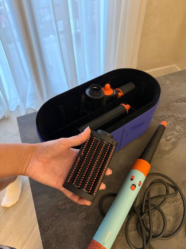 Слайлер Dyson новой версии с насадками 3