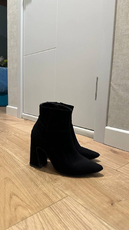 Ботильоны женские натуральная замша 35 размер