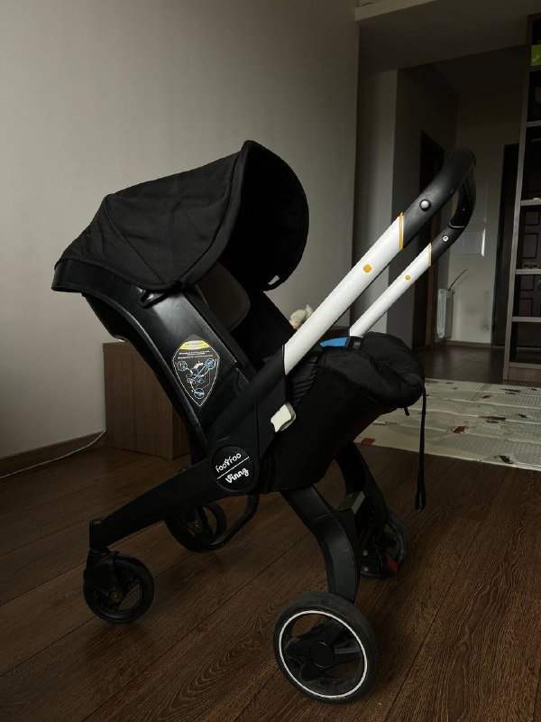 Универсальная модульная коляска 4 в 1 с автокреслом Foo Foo Vinng 2