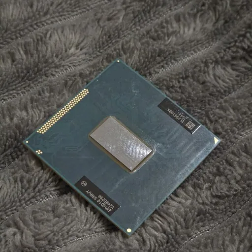 Процессор Intel Core i5-3230M