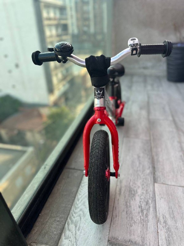 Беговел Jetcat 2