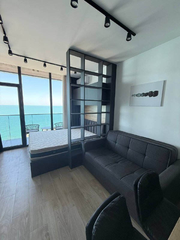 Студия с ремонтом, видом на море, мебелью в аренду 5