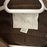 Коричневый бомбер Zara 3