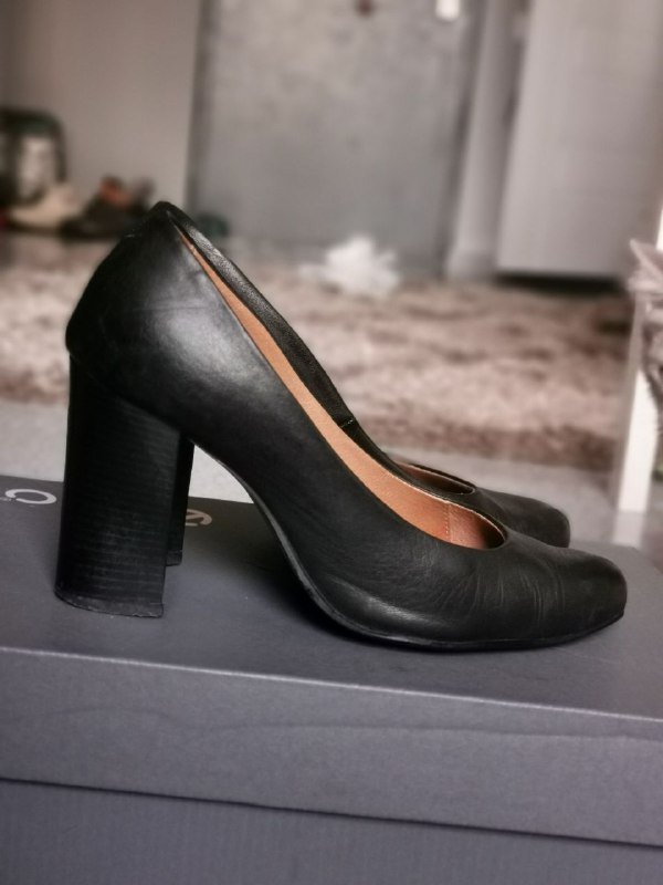 Кожаные туфли Belwest 36 размер каблуки 8 см