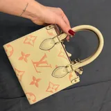 Сумки Dior и Yves Saint Laurent 2