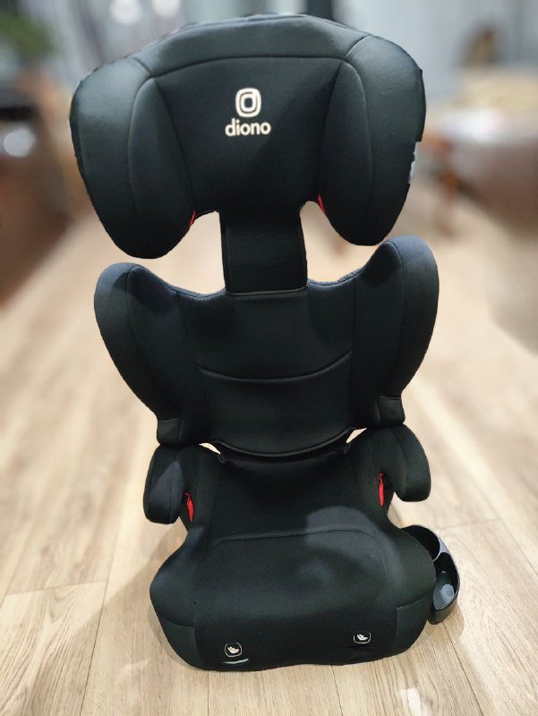 Детское автокресло Diono с регулируемой высотой