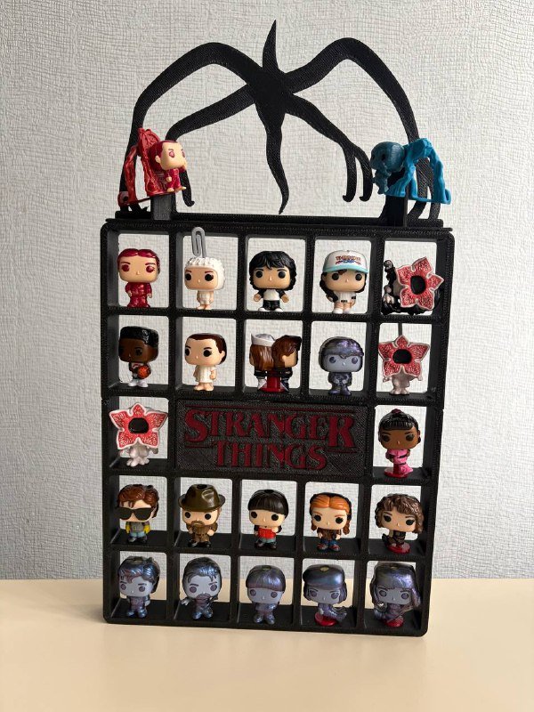 Коллекция фигурок Stranger Things с подставкой